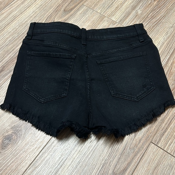 Women’s Willow & Root Jean shorts - Picture 2 of 2